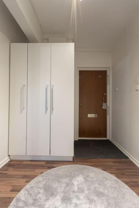 Apartamento Tilava Huoneisto Helsingissa Helsinki Exterior foto